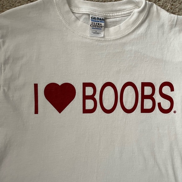 I LOVE BOOBS white unisex t-shirt in sz sm. - Picture 2 of 4
